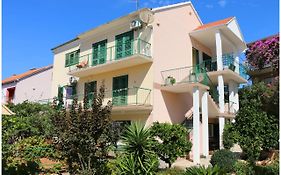 Apartments Lujo